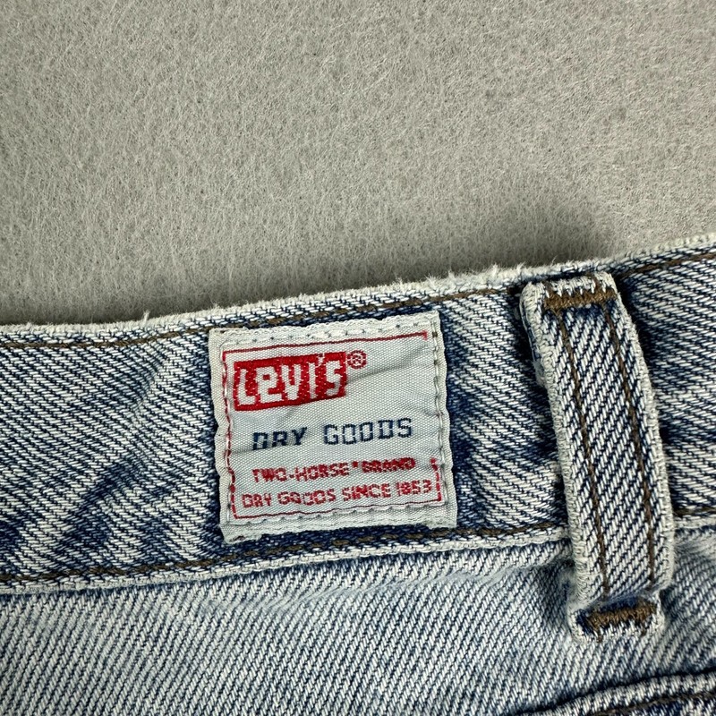 Vintage Levis Dry Goods Jeans Mens 32x34.5 Blue Straight Fit Light Wash USA 90s gallery