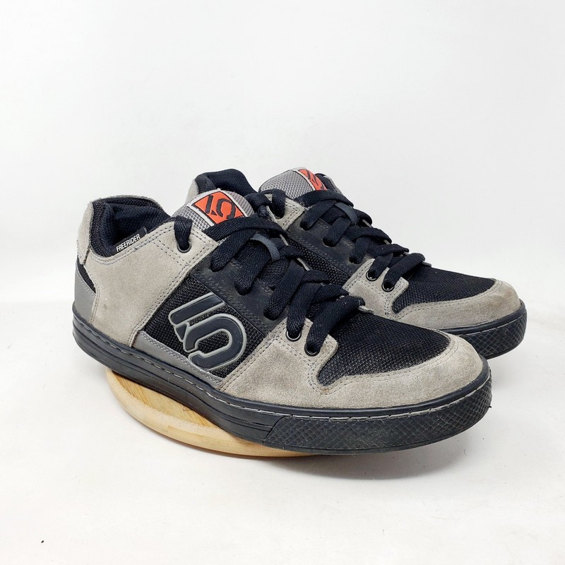 Five Ten Freerider Shoes Mens 10.5 Black Beige MTB Downhill Lace Up Low Sneaker gallery