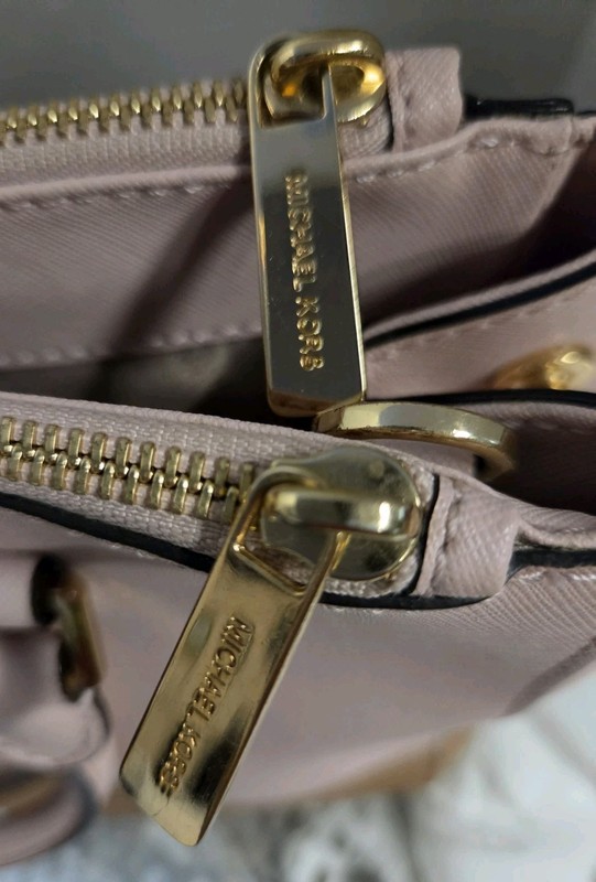 Michael Kors Sutton Saffiano Leather Handbag gallery