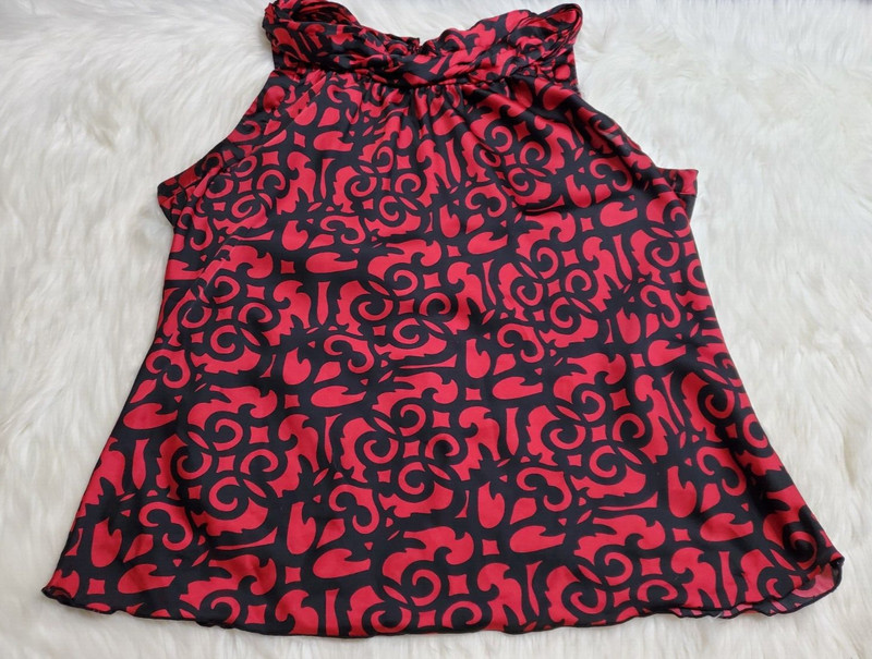 Signature By Larry Lavine Sleeveless Top Red Black Floral XL Extra Large D-12