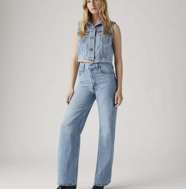 Levi’s Ribcage Wide Leg Women’s Jeans – Far And Wide – Light Wash / New