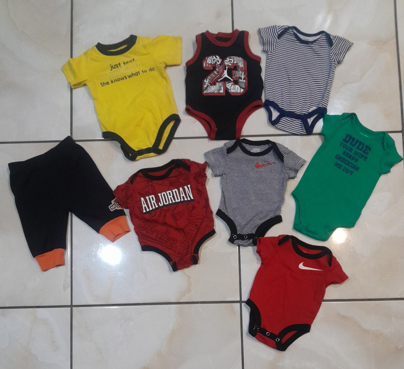 Infant Boys Mixed Lot of 8 Bodysuits and Pants Sz 0-3 months