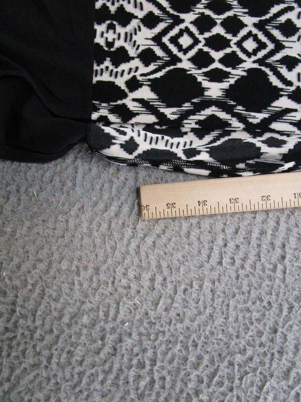 Chicos Travelers Women's Size 0 US Size 4 Sleeveless Aztec Stretch Dress NEW gallery