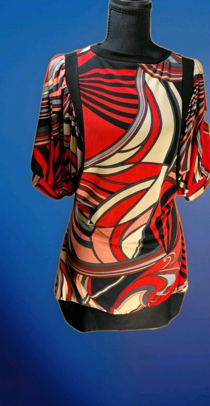 Mei Mei Geometric Pattern Tunic Blouse Red Black Beige Size 12 3/4 Sleeve