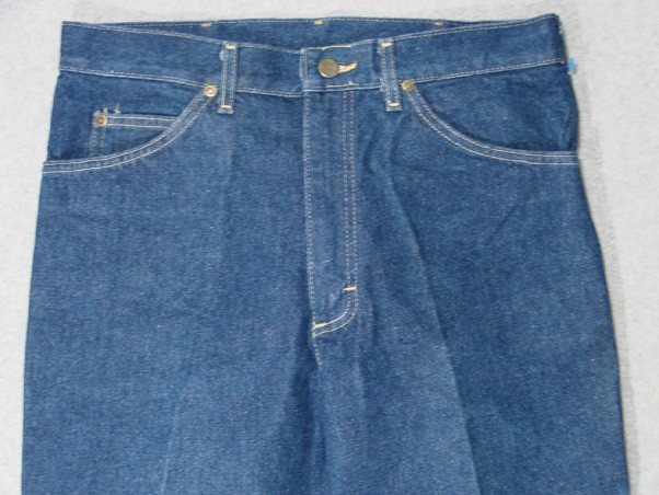 TI13407 USA VINTAGE 1980s *LEE* LOT 202 BOOT CUT JEANS 33x32 (msr 33"x32") DARK gallery