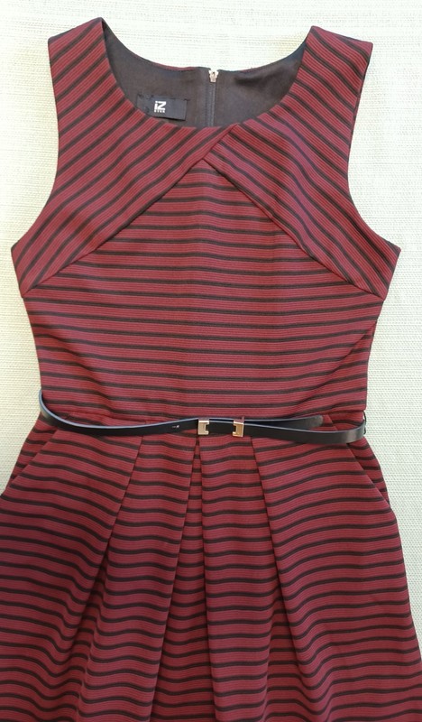 iZ Byer Sleeveless Dress Size 7 Wine Red & Black Stripe Fit & Flare W/Pockets gallery