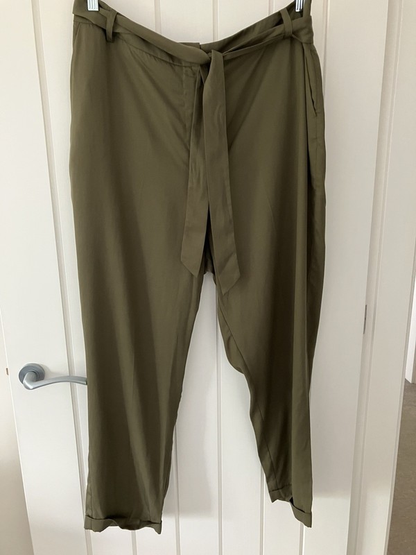 Jaeger Size 16 Khaki Green High Waist Tapered Trousers Ankle Length 27.5 in gallery