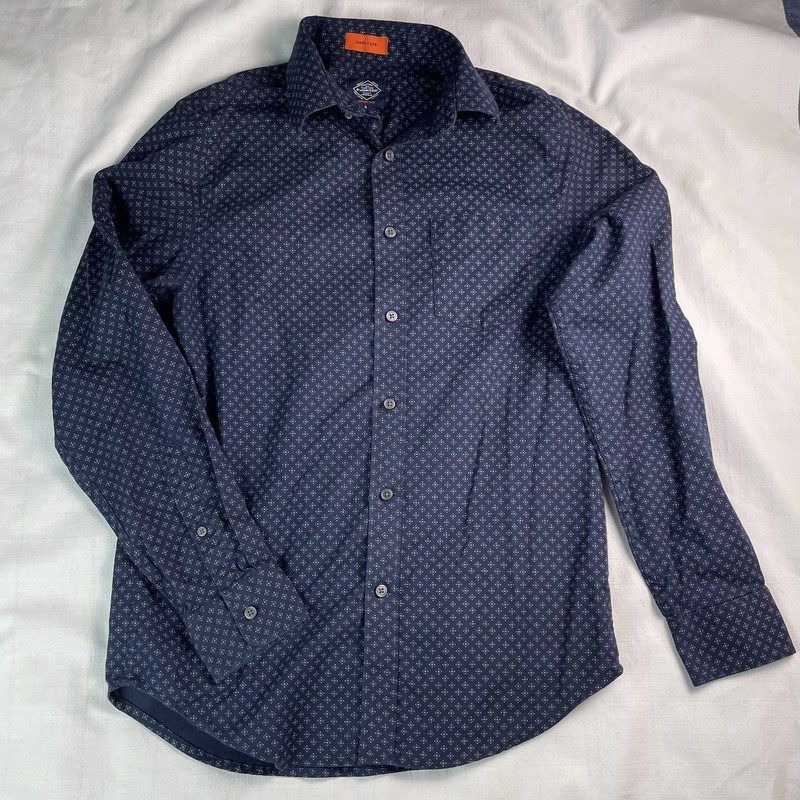 St. John’s Bay Button Down Shirt Mens Size S Blue Plaid Easy Care Comfort Flex