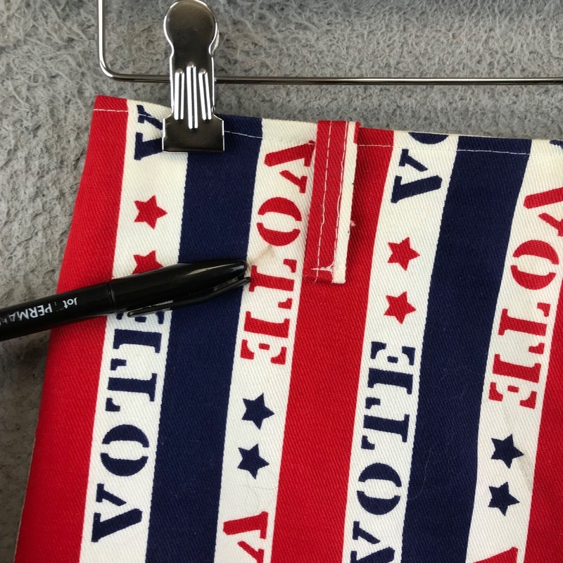 Rare vintage 1970s “vote” pop art novelty print mod hippie size waist 14.5 inche gallery