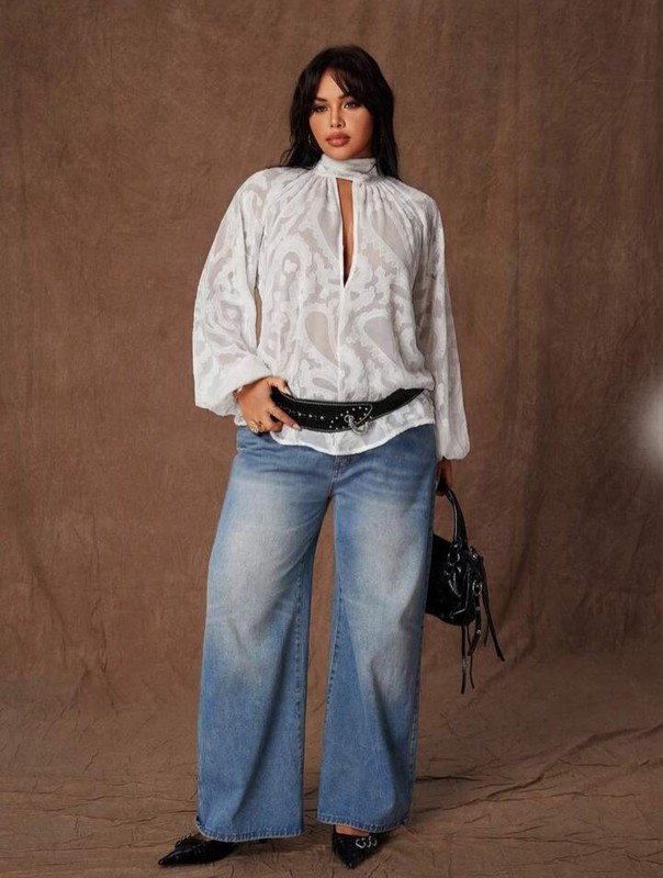 Chic Oversized White Chiffon Delicate Pattern Semi Sheer Tie Bow Blouse Sz 14-16 gallery