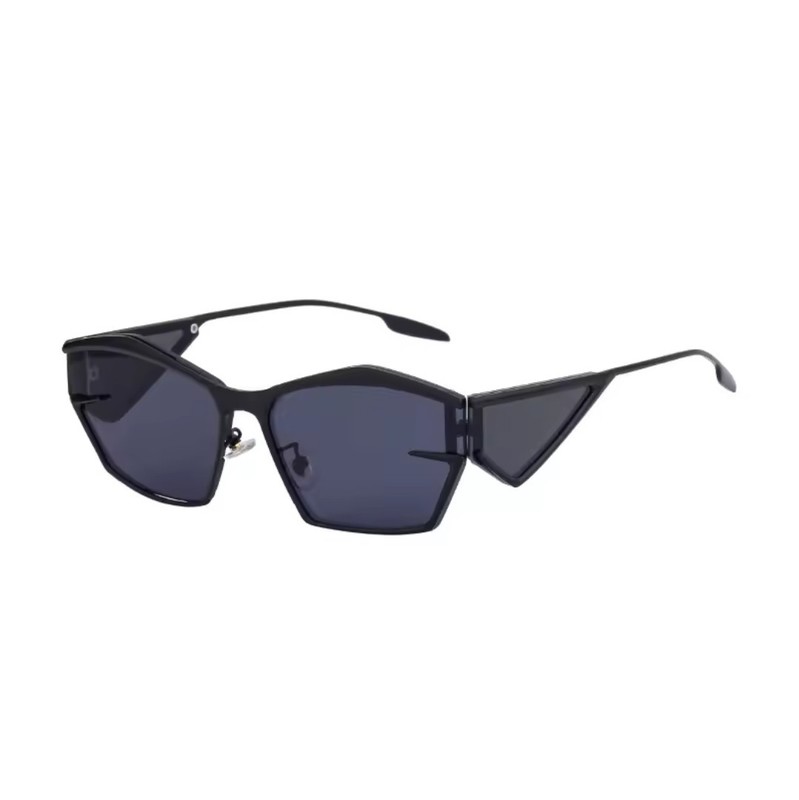 Brand Design Metal Punk Sunglasses Men Outdoors Sunscreen Mountaineering Goggle