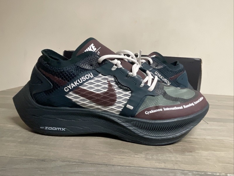 Nike ZoomX Vaporfly Next% Gyakusou Undercover Lab Running Men's Size 11.5 gallery