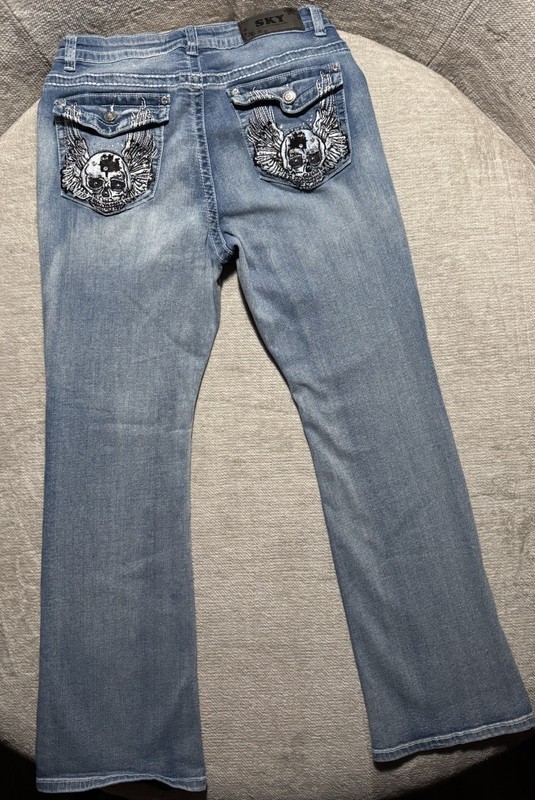 Sky Premium Collection Bootcut Jeans Light Rhinestones, Skulls, & Wings Size 13 gallery