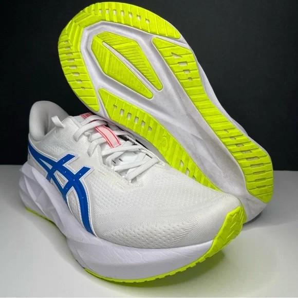 Asics Novablast 5 ATC White Tuna 1011C137-100 Men’s size 8.5