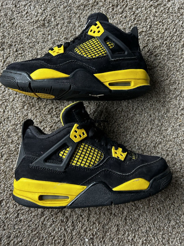 size - 5 Jordan 4 Retro Thunder (2023) (GS) - 408452-017 gallery