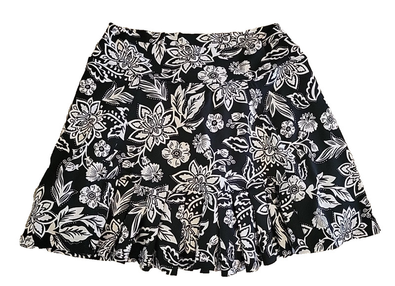 Dona Jo Donajo Flirty tennis skort floral black Skirt front pleats Sz 2 , Large