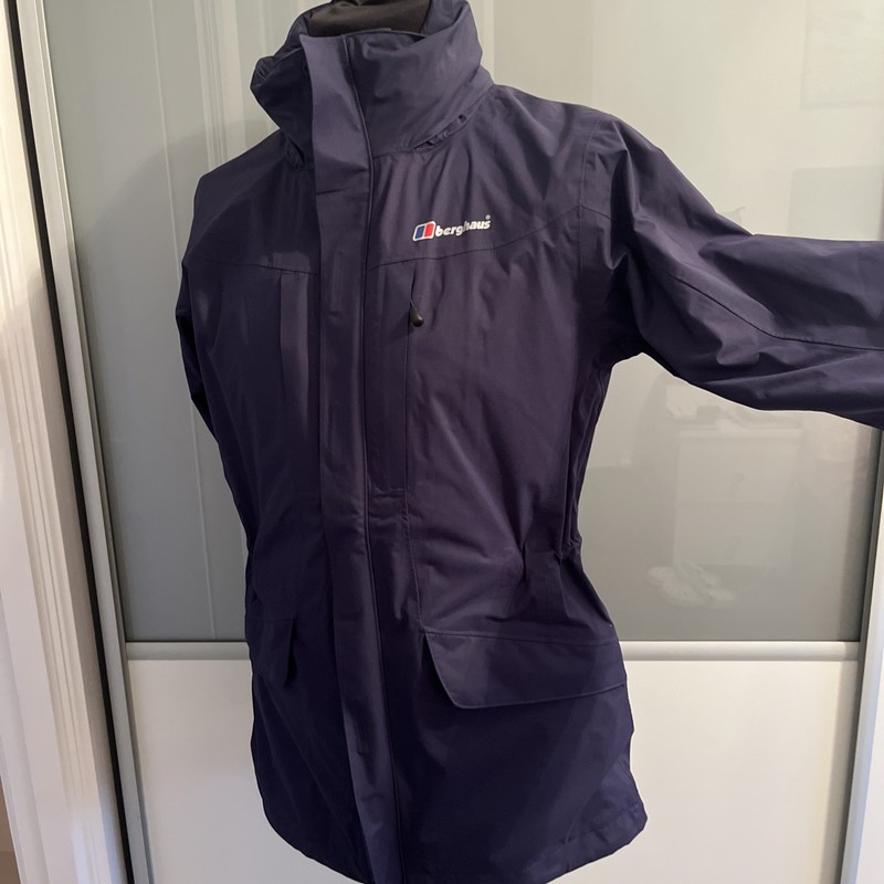 BERGHAUS AQ2 JACKET SIZE LADIES UK 10 Very Good Condition blue / purple gallery