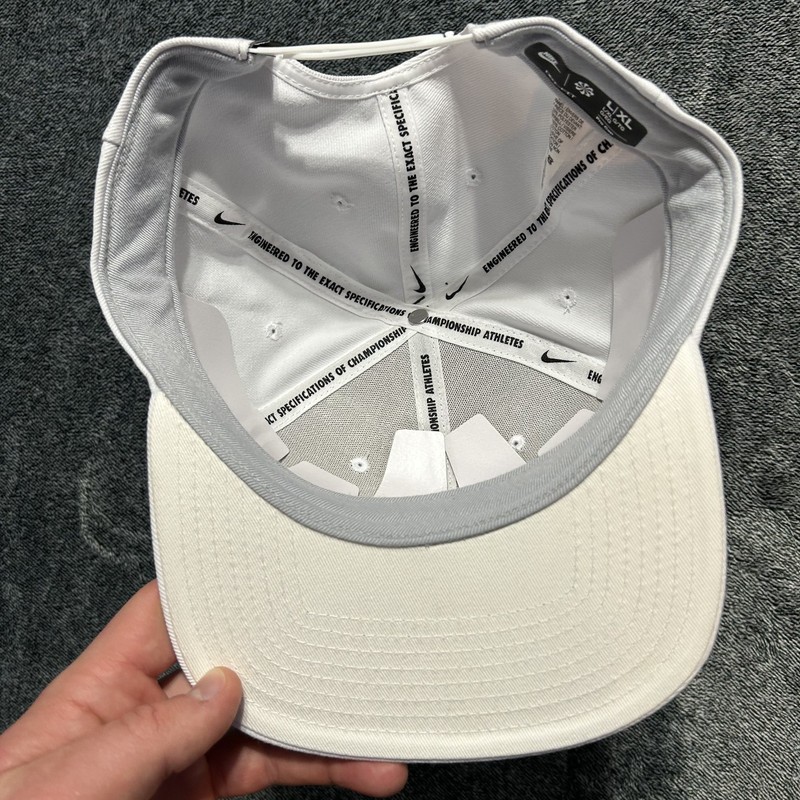 Nike Mens Size L/XL White Dri Fit Pro Structured Futura Cap Hat gallery