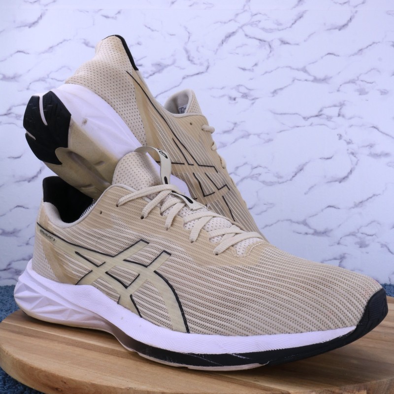 Asics Versablast 3 Mesh Low Running Shoe Oatmeal Black Beige 1011B692 Mens Sz 13 gallery