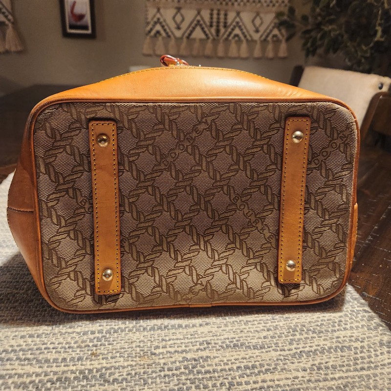 Dooney & Bourke Logo Bucket Drawstring Shoulder Bag Beige/Brown Gold Hardware gallery