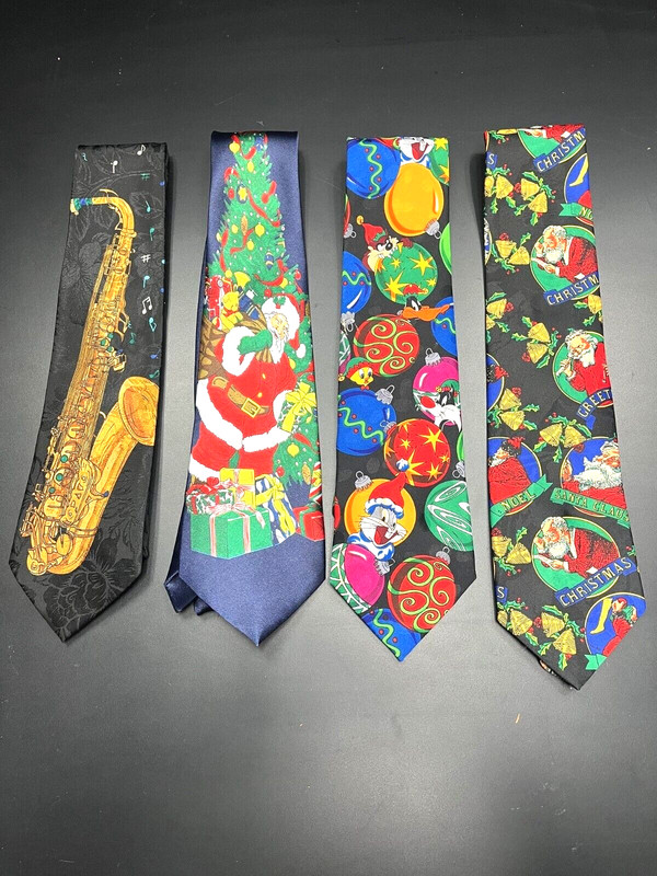 Lot of 4 Silk or Polyester Christmas/Music Patterns Ties Various Makers & Widths