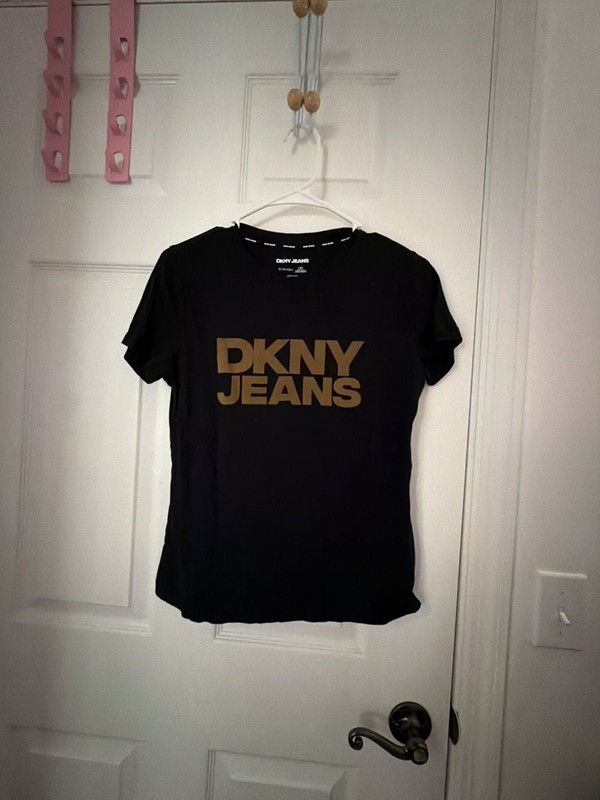 DKNY Jeans Black and Gold Logo Graphic T-Shirt Size S