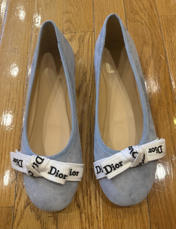 Ballet Flats in Sky Blue Suede- Size 37 gallery