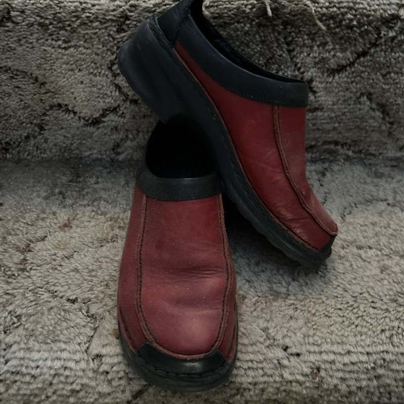 Josef Seibel Red Black moc toe Leather Clogs Mules 7.5 / 38 cosplay emo goth gallery