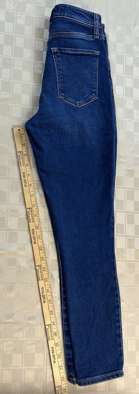 Abercrombie | W0/25 Regular | Dark Blue | The Super Skinny Ankle High Rise gallery