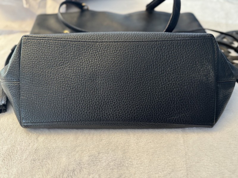 Coach Black Pebbled Tote Horse Carriage Logo, Magnetic, Detachable Strap gallery