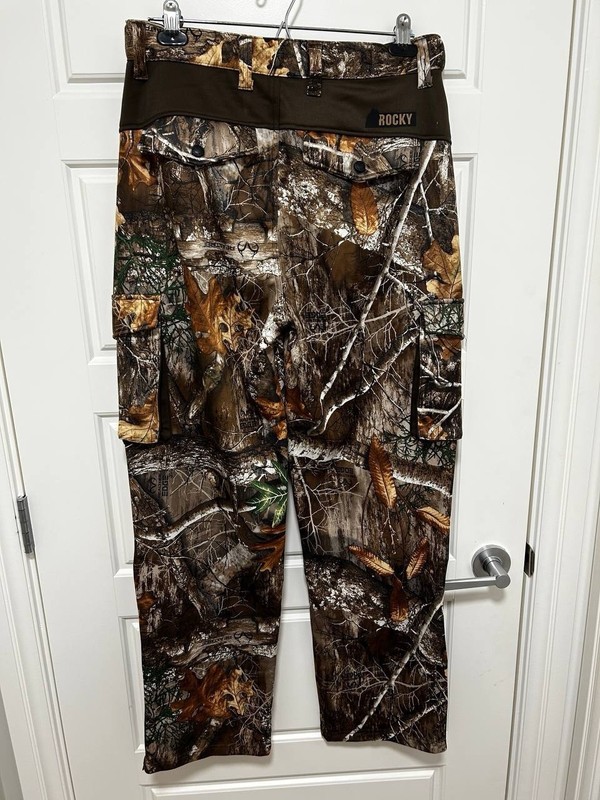 Beand New Rocky Stratum Women’s Outdoor Pants Size L CL-6006