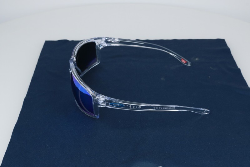 Oakley Gibston Xl Clear Rectangle Oo9470 Polarized Sunglasses 62-17-133 gallery