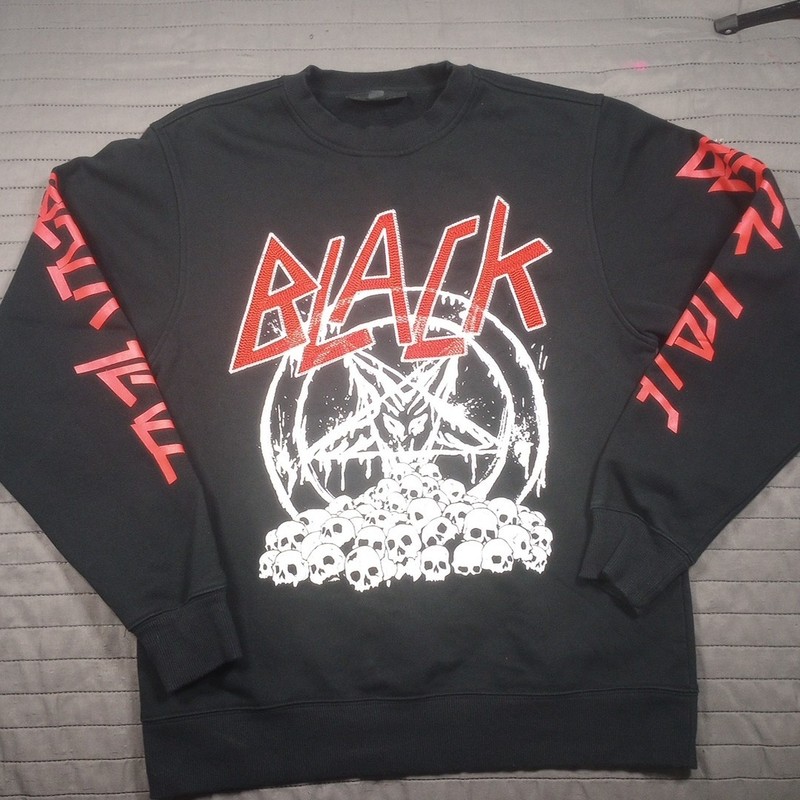 Black Scale Skull Sweatshirt Pullover Big Printed And Spellout Medium Pentagram