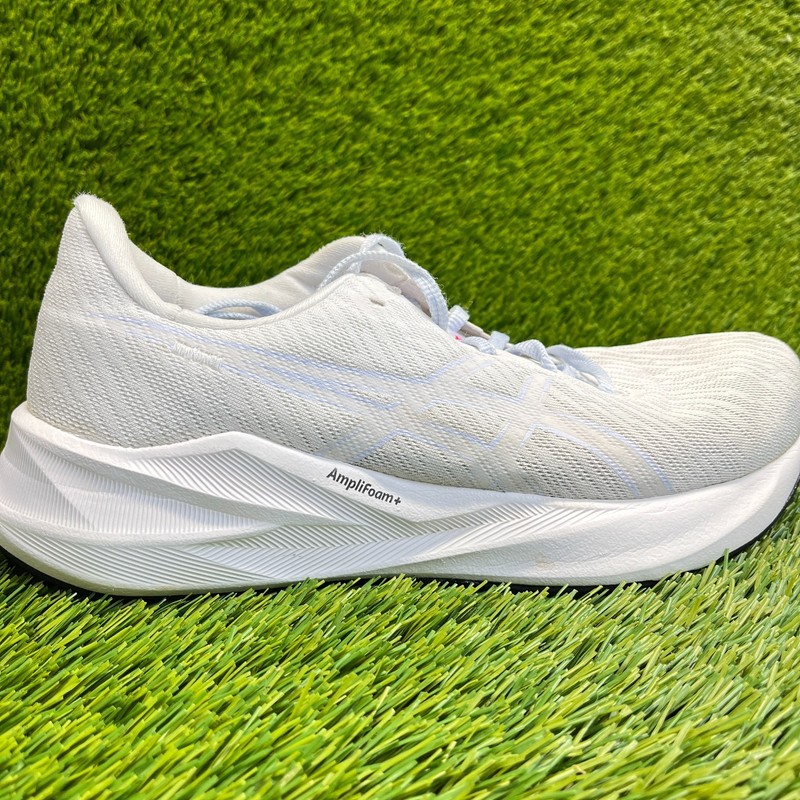 Asics Versablast 4 Womens Size 10 White Athletic Running Walking Shoes Sneakers