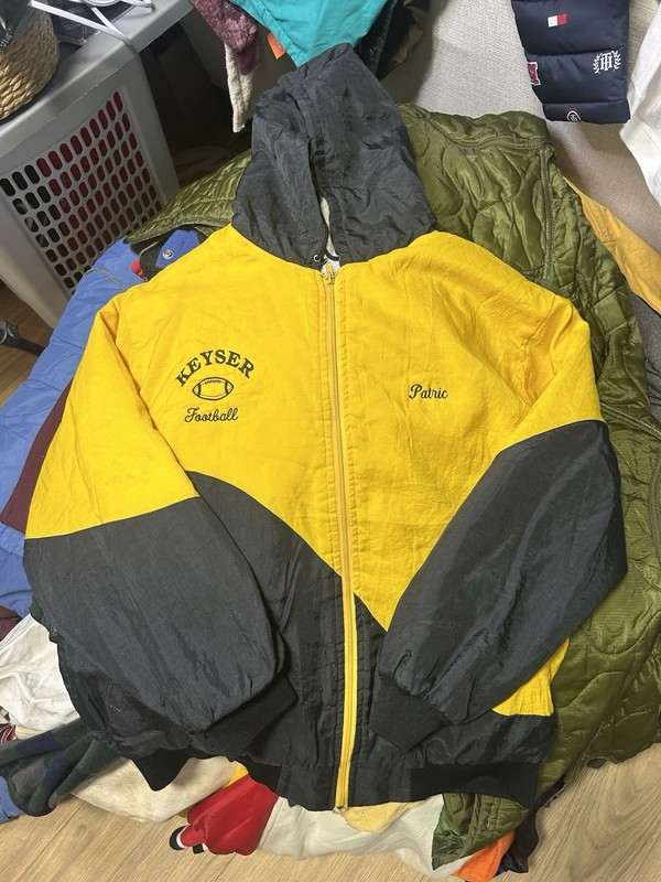 Windless Yellow/Black Hooded Full Zip Embroidered Logo Men's L Bomber Jacket