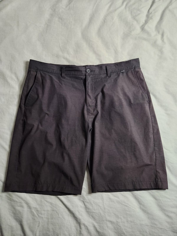 Travis Mathew Beck Golf Shorts Mens Size 40 Black Lightweight Preppy 1MM208 NEW