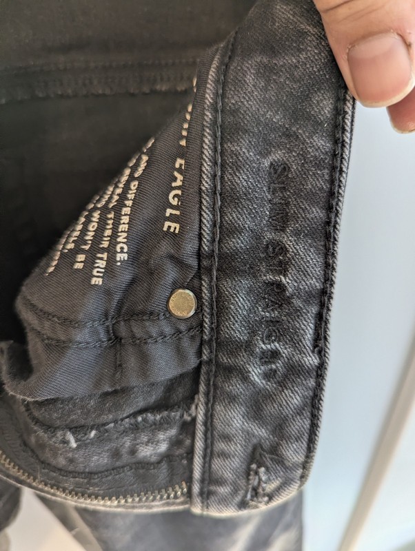 American Eagle Men’s Next Level Flex Slim Straight Black Denim Jeans 29x32 gallery