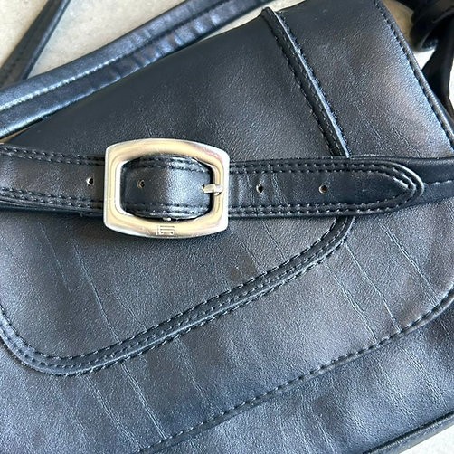 Liz Claiborne 90s Women's Black Faux Leather Compartment Shoulder Bag Vintage gallery