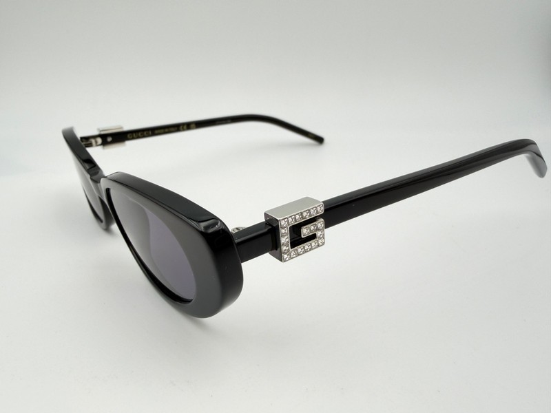 Gucci Sunglasses GG1680S 002 Black Grey Silver stones 52 17 140 w case gallery