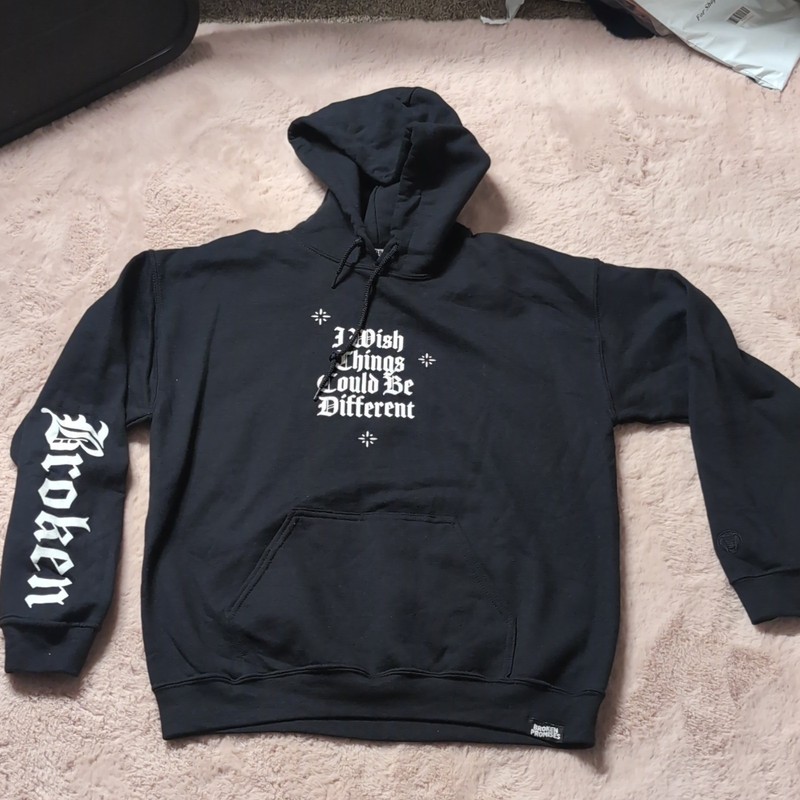 Broken Promises Men’s Black Pullover Hoodie M Graphic Print Logo Pockets