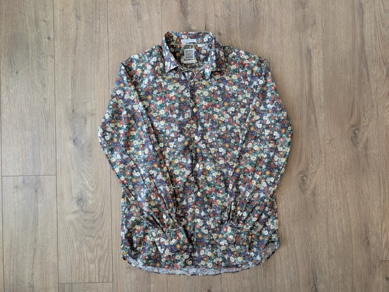 R by Robert Graham Floral print Shirt Men’s sz L Hand Crafted in Italy