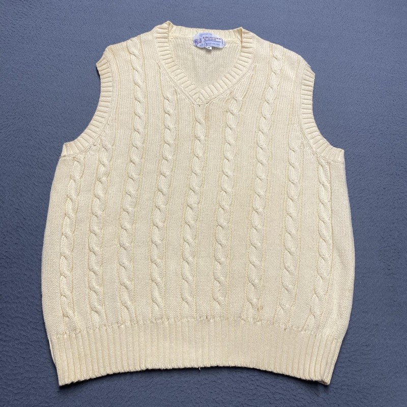 Vintage Heather Loom Sweater Vest Mens Medium White Cable Knit Hong Kong 80s