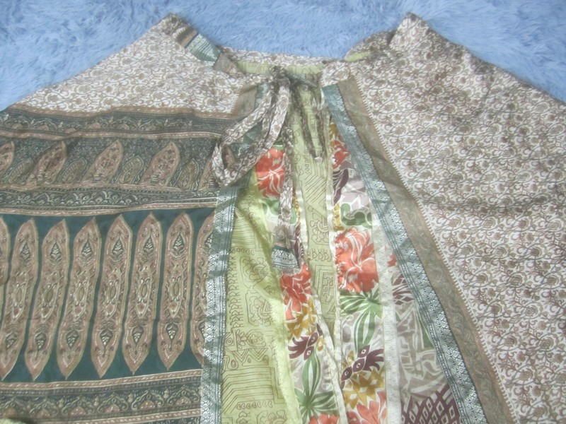 Jackpot Wrap Skirt Womens One Size Silk Boho Floral Multicolor Knee Length gallery