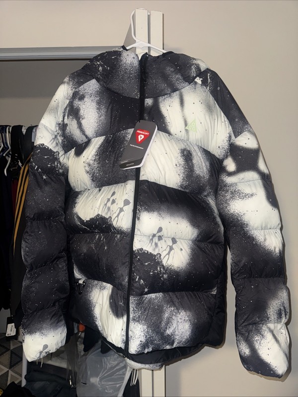 ACG x Nike Lunar Lake Therma-FIT ADV Puffer Jacket… Alien Theme 🔥