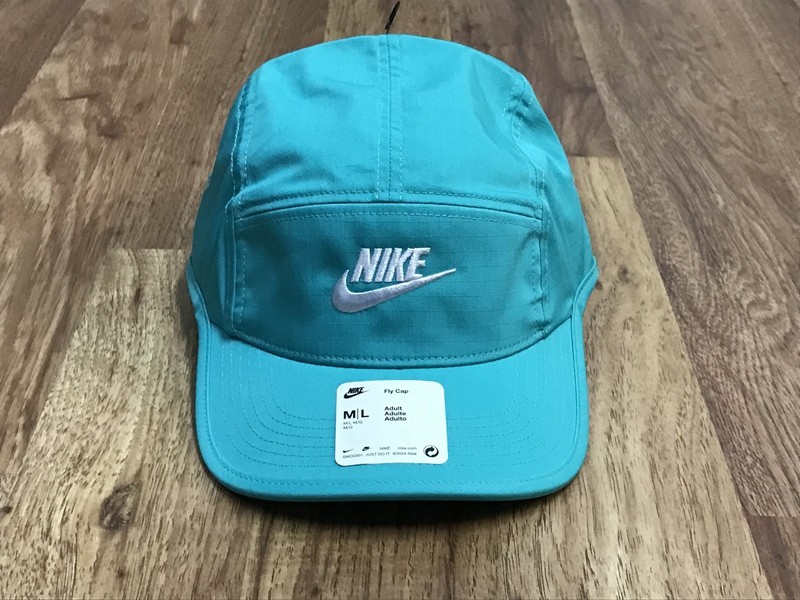 MENS M/L – NEW Nike Fly 5-Panel Cap Hat Turquoise Adjustable