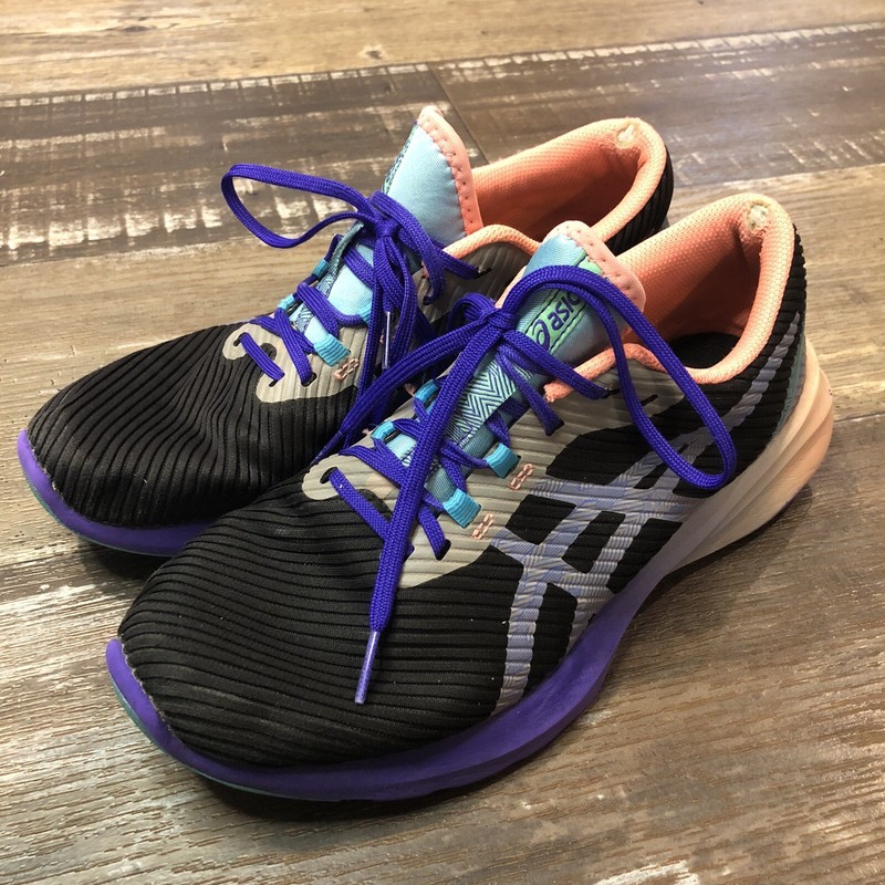 Asics Women’s Versablast Running Shoes Black/Sun Coral Size 10 Read Below