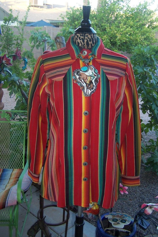 NWOT $232 Silverado USA M Serape Saltillo Fiesta Concho Button Western Blouse