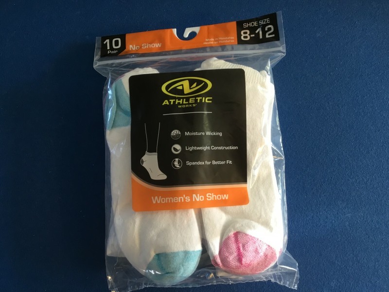 Women's socks (Athletic Works), in sizes 4-10 and 8-12, in various colors 10 pk gallery
