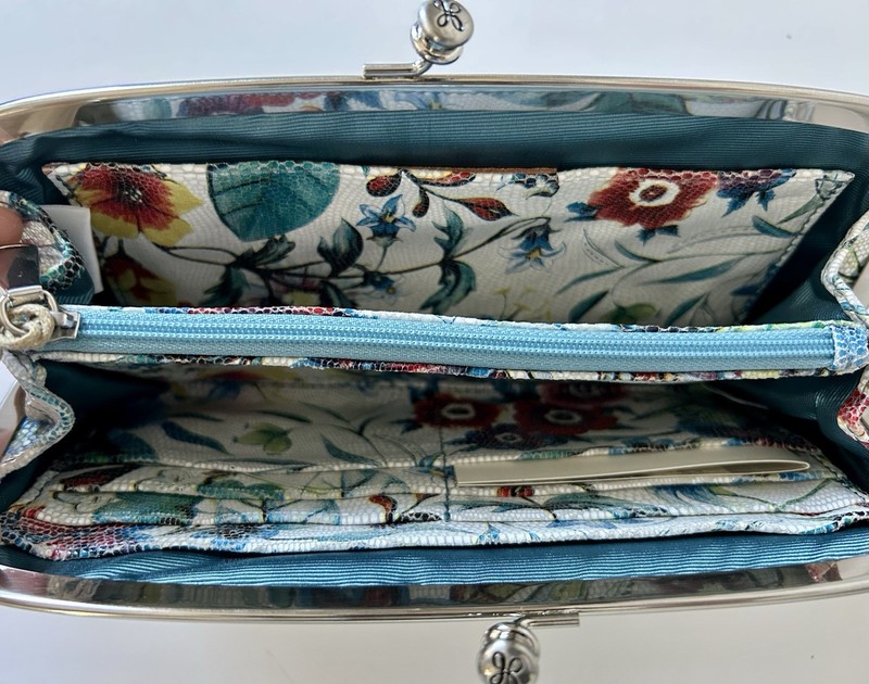 NWT HOBO Cora Large Frame Wallet Wristlet Botanic Print Leather RP $168 KissLock gallery