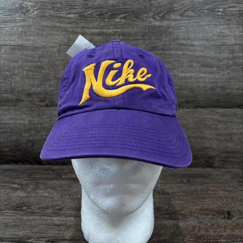 Nike Hat Cap Strap Back Men’s One Size Purple Heritage86 Script Logo Cotton
